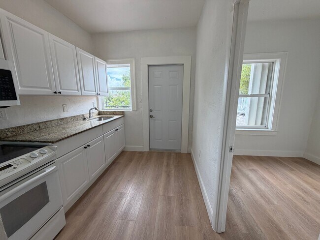 Foto del edificio - 1429 SW 3rd St