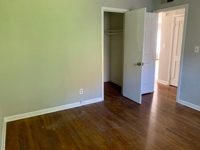 Building Photo - 1586 Line Street - Quadraplex
