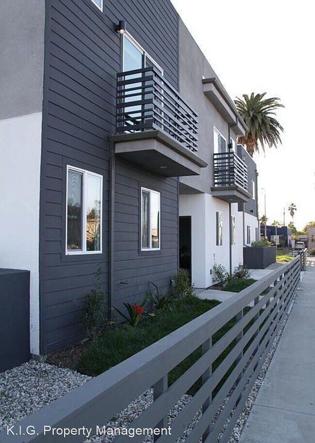 Building Photo - 4 br, 4 bath Apartment - 2320 S Mansfield ...