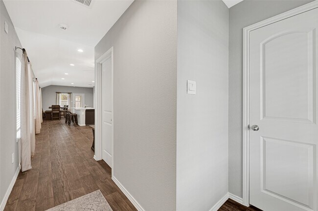 Foto del edificio - 22438 Forest Gorge Ln