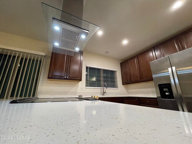 Building Photo - 9435 E Walnut Tree Cir