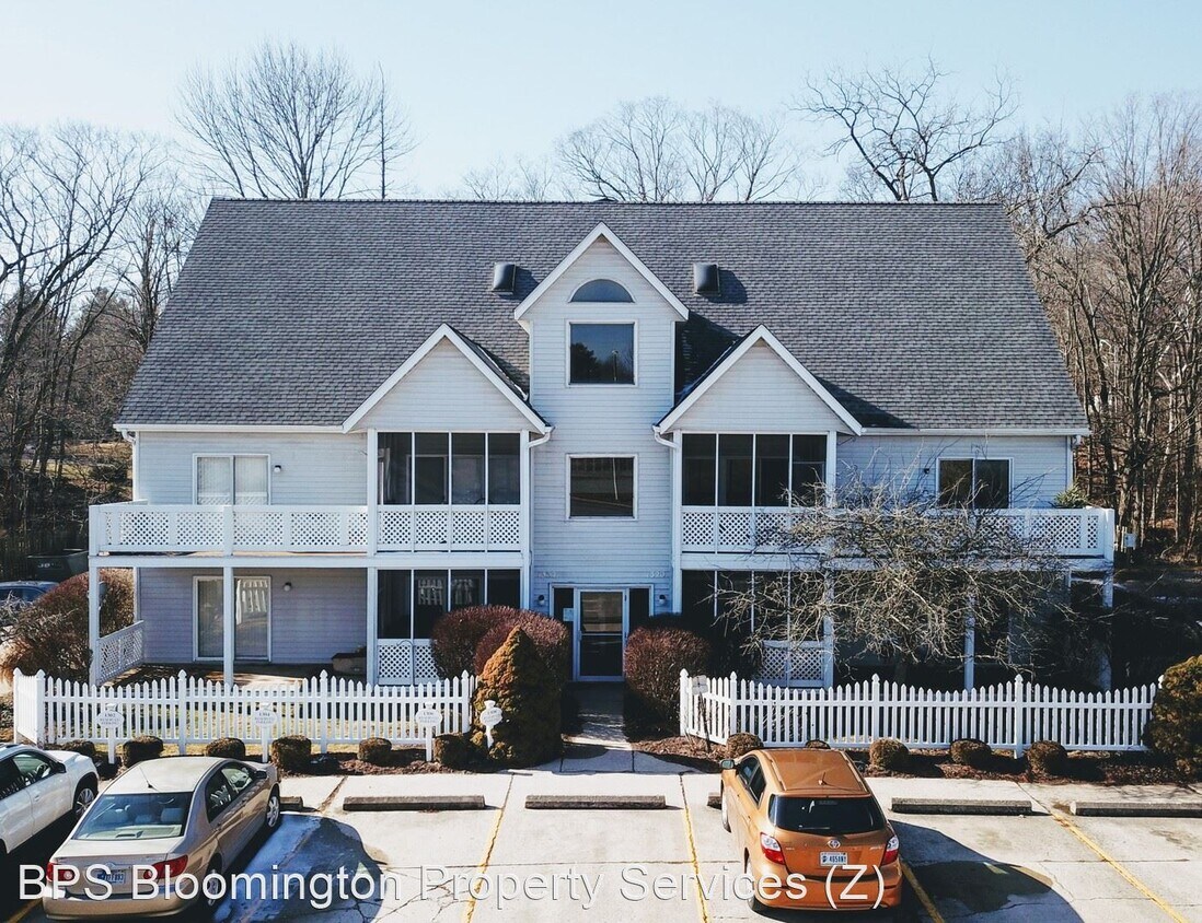 Primary Photo - 2 br, 2 bath House - 1318 S College Mall Rd