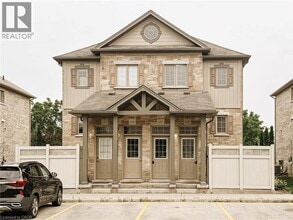 Building Photo - 931 Glasgow St
