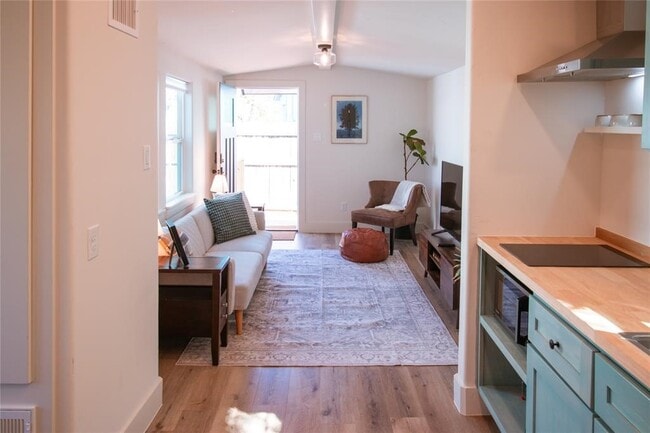 Foto del edificio - 3812 Fulton St