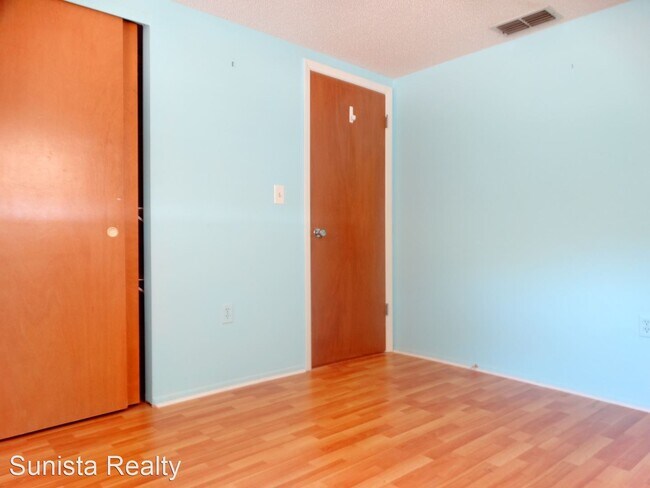Building Photo - 3 br, 2 bath House - 7732 Salt Lane