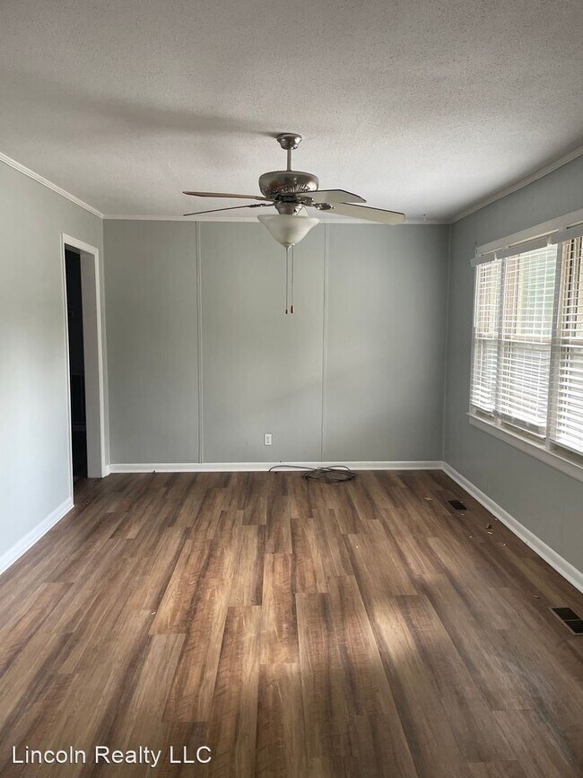 Building Photo - 3 br, 2 bath House - 2285 Copeland Rd