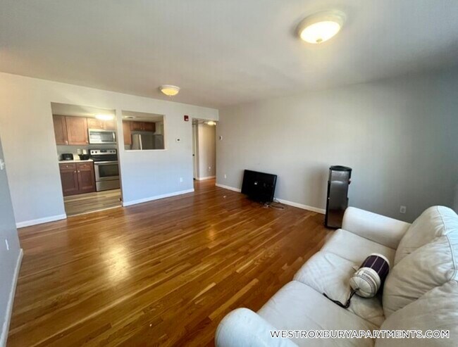 Building Photo - 528 VFW Parkway