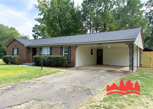 Foto del edificio - First Full month rent FREE !!! Welcome to 5313 Long Acres Ave!