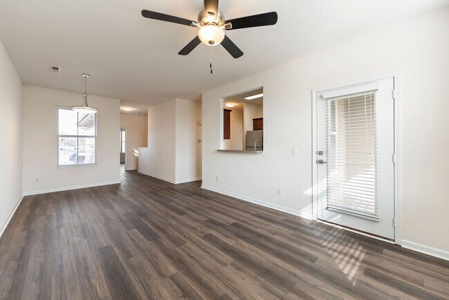 Foto del edificio - Ironwood Apartments and Townhomes