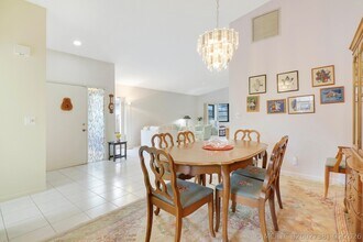 Building Photo - 13759 Date Palm Ct