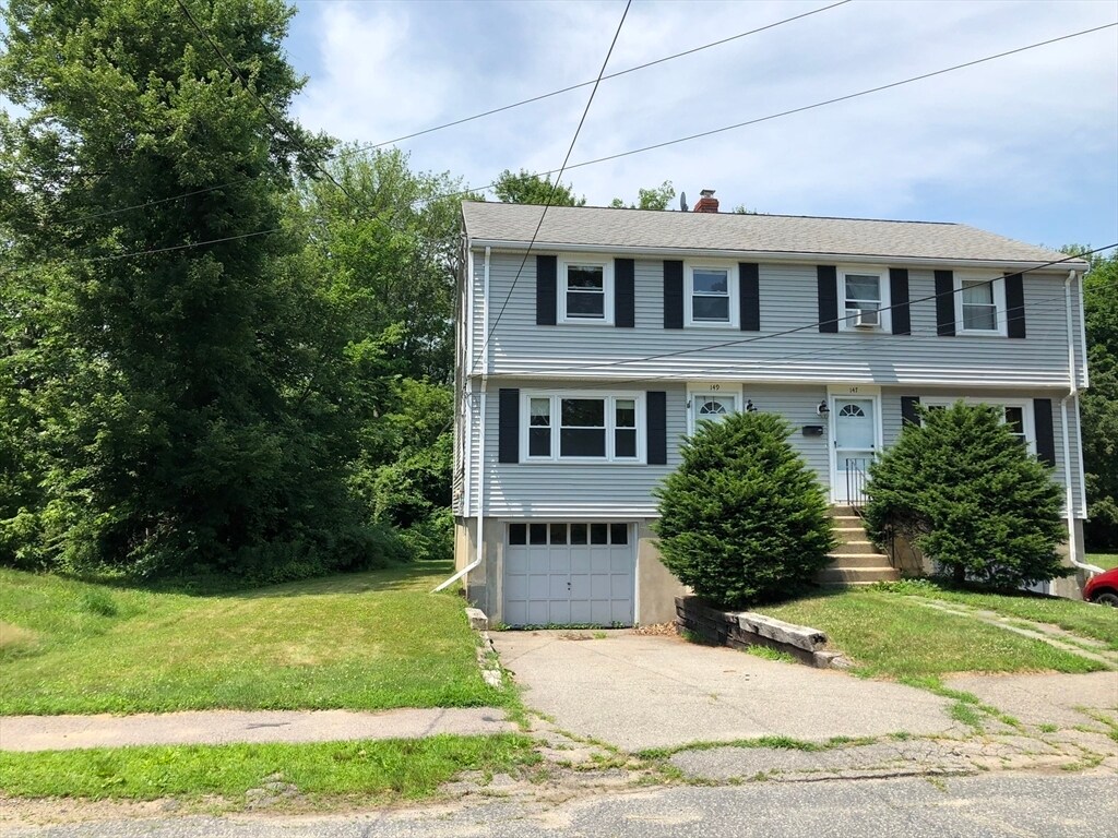 149 Maple St, Needham, MA 02492 Townhome Rentals in Needham MA