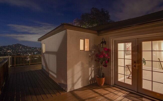 Building Photo - Barcelona Ridge Estates