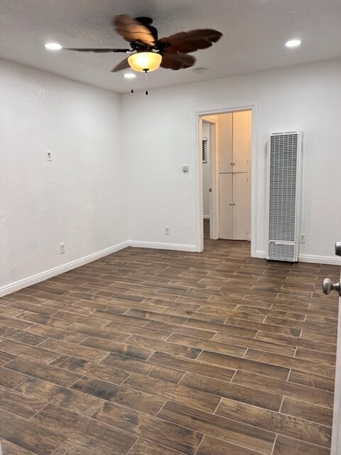 Building Photo - 1156 W 164th St