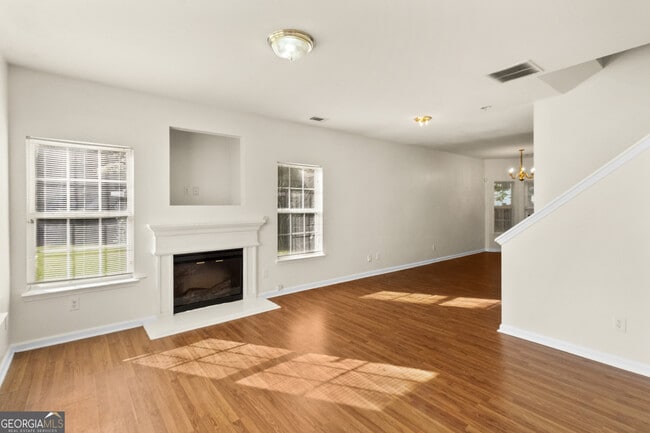 Building Photo - 7113 Brookview Way
