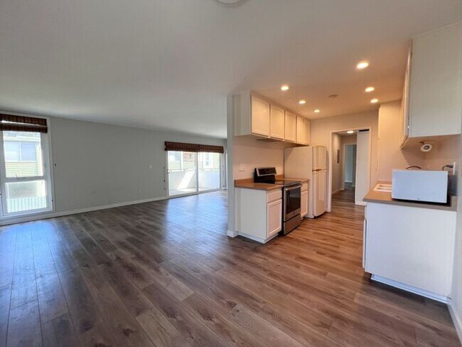 Foto del edificio - Condo Unit Available