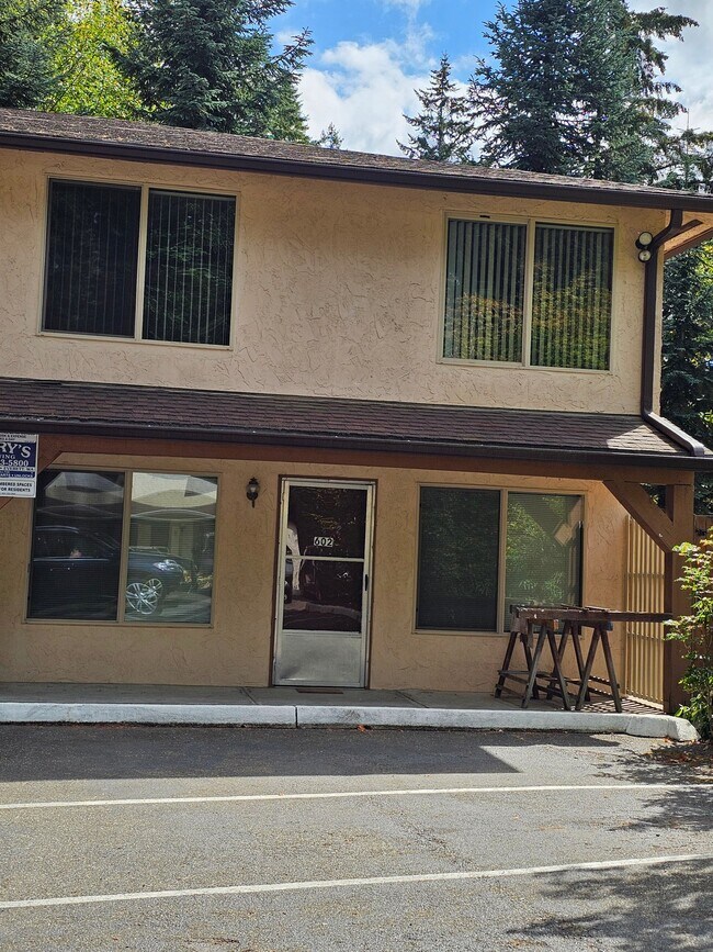 Building Photo - 18328 Hurst Rd