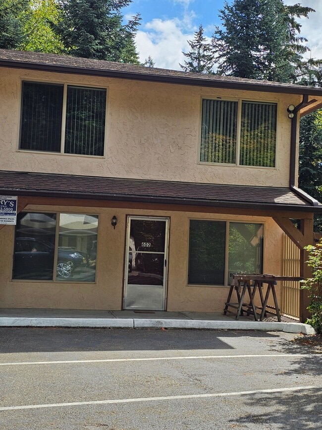 Building Photo - 18328 Hurst Rd