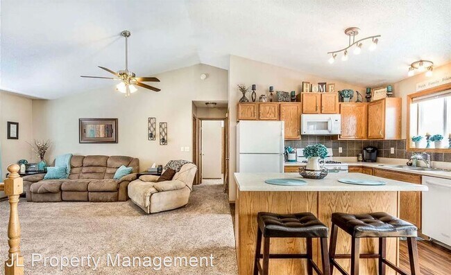 Foto del edificio - 4 br, 2 bath House - 6505 W 66th Street