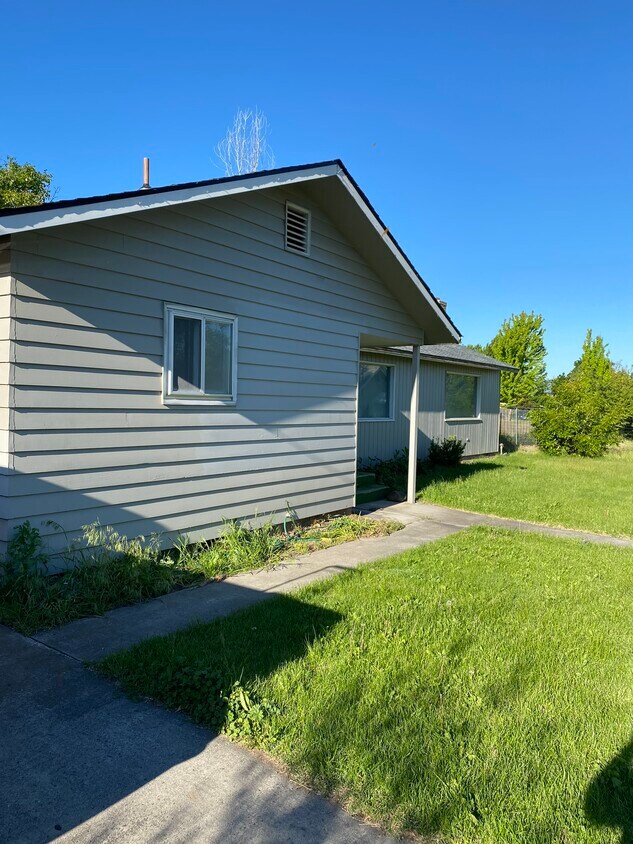 Primary Photo - 311 NW 11th Ave