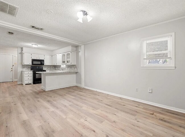 Foto del edificio - Light, Bright & Airy 3 Bedroom