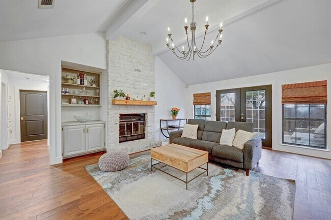 Building Photo - 11816 Rain Forest Cove