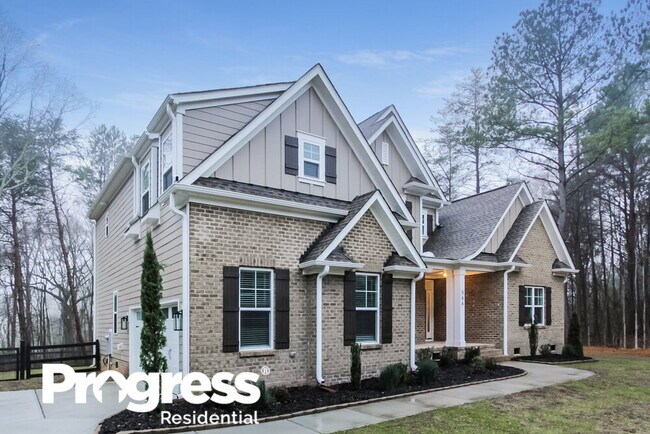 Building Photo - 566 Sand Trap Dr
