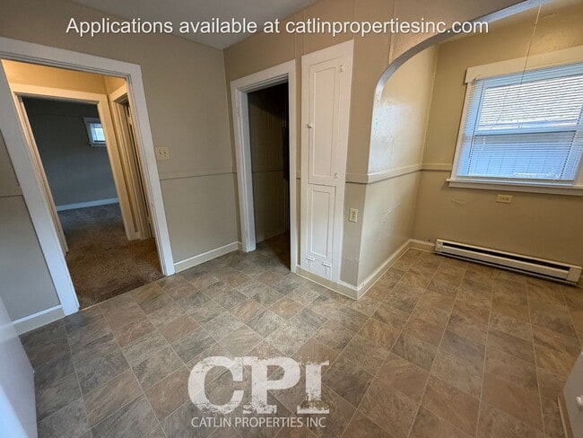 Building Photo - 466 25th Ave