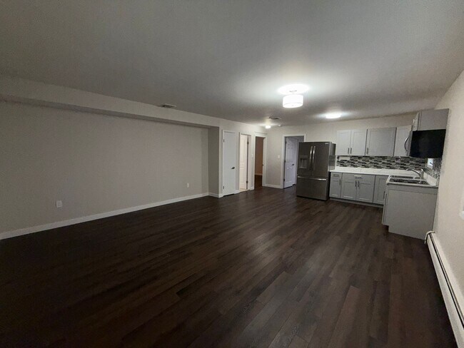 Foto del edificio - 181 Midland Ave