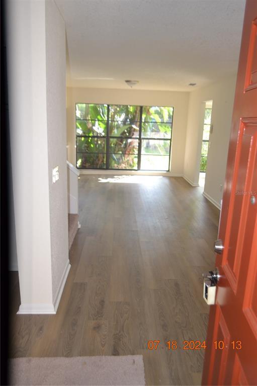 Foto del edificio - 13513 Lake Magdalene Dr