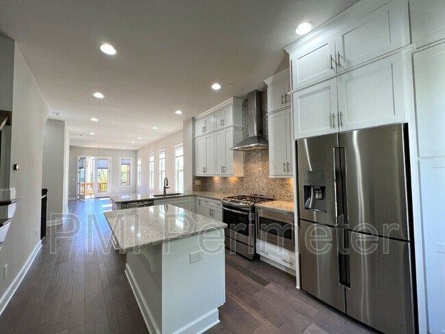 Foto del edificio - 4737 Roswell Rd NE