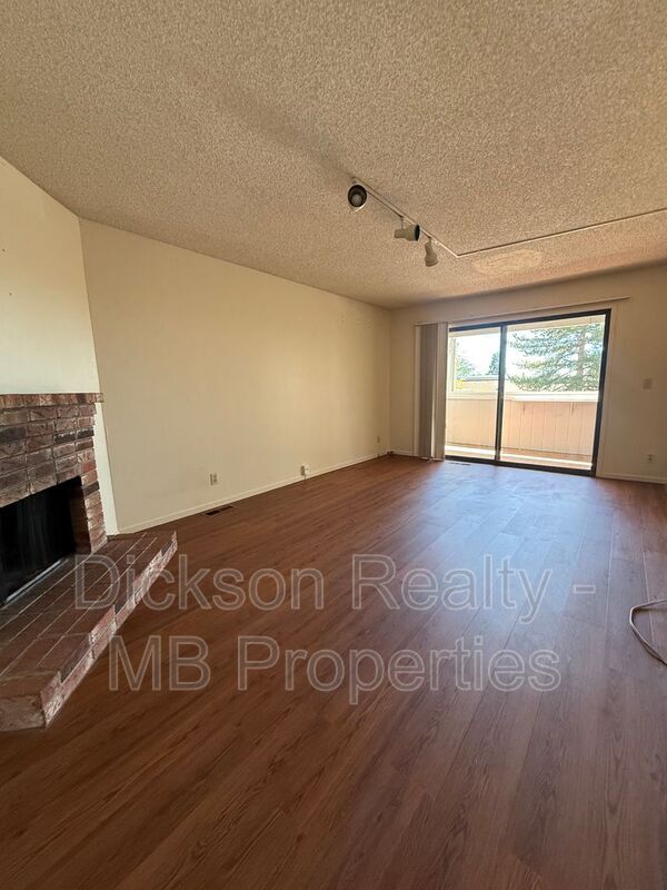 Building Photo - 3485 Rosalinda Dr