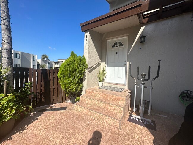 Building Photo - 10282 NW 9th Street Cir