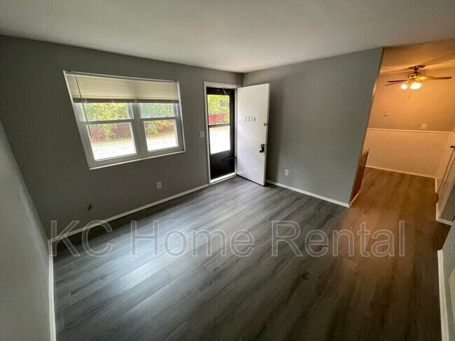 Foto del edificio - 2214 NE 77th St