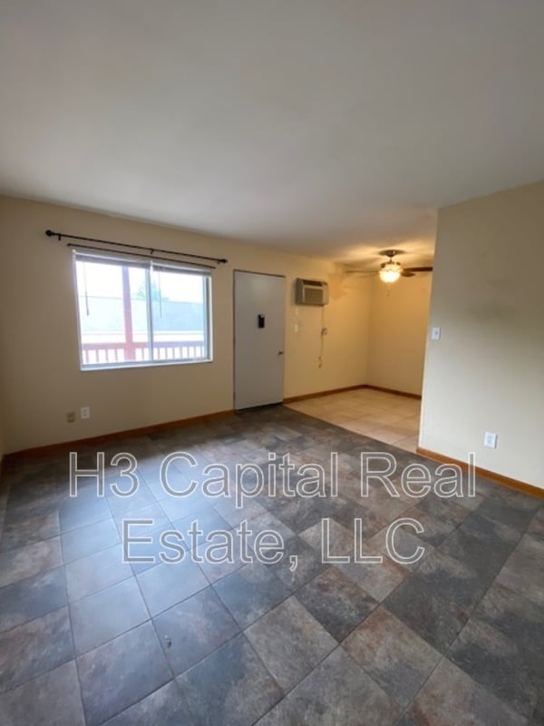 Foto del edificio - 1306 9th St