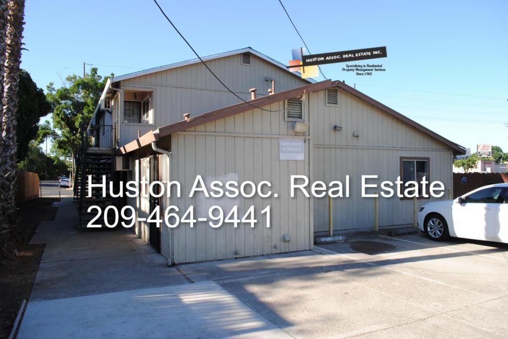 Primary Photo - 137 E. Harding Way #A, Stockton
