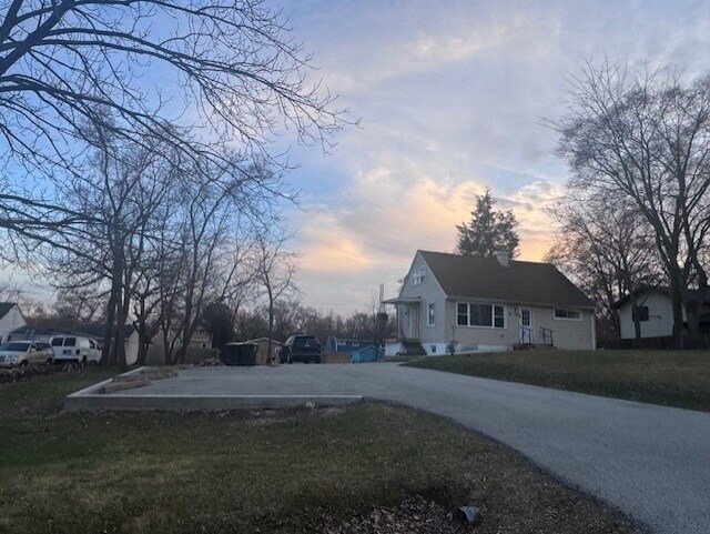 Foto del edificio - 28W625 Lester St