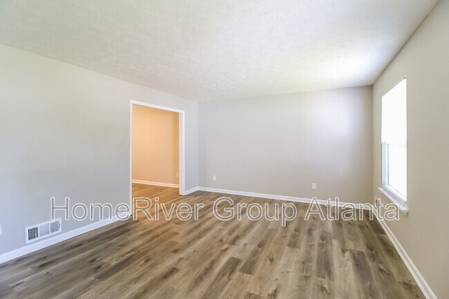 Foto del edificio - 3000 Sebring Ct
