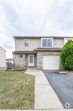 Building Photo - 48 Olde Penn Dr