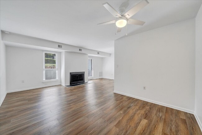 Foto del edificio - 3512 Timberline Trail