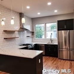 Building Photo - 21 Marconi Pl