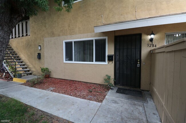 Building Photo - 2 br, 1.5 bath Condo - 3284 Caminito Quixote