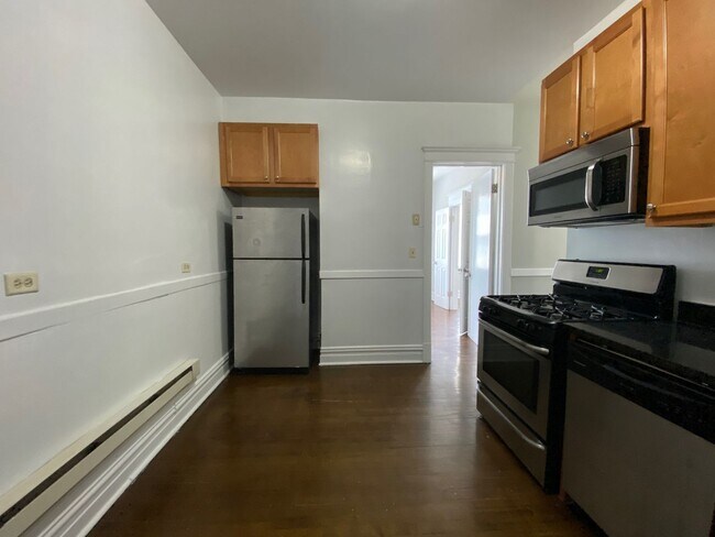 Foto del edificio - Lakeview 2BR! Near Brown Line & Whole Foods!