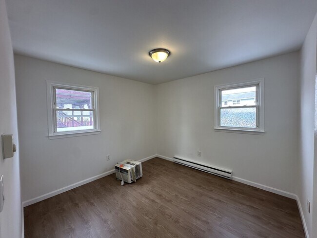 Foto del edificio - 67-69 Maple Ave