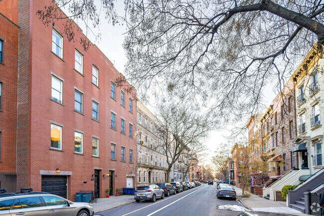 Building Photo - 278-280 Sackett St