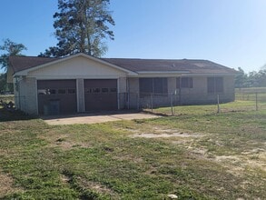 Building Photo - 6084 W Roundbunch Rd