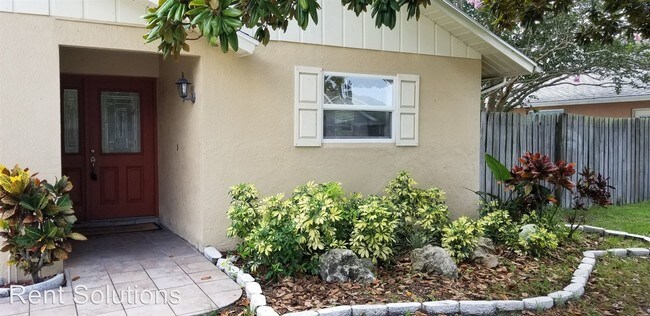 Building Photo - 3 br, 2 bath House - 8813 Magnolia Court