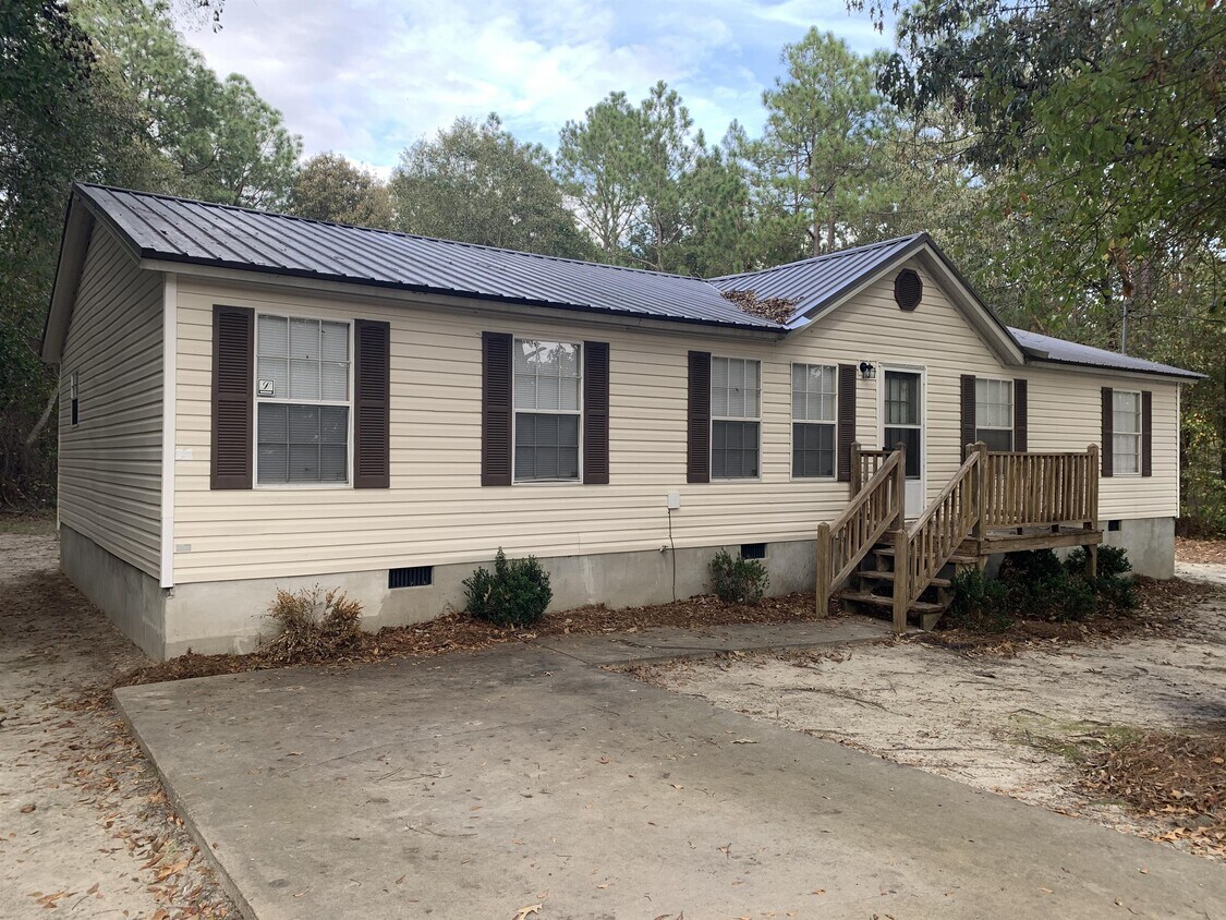 Foto principal - 637 Somerset Dr