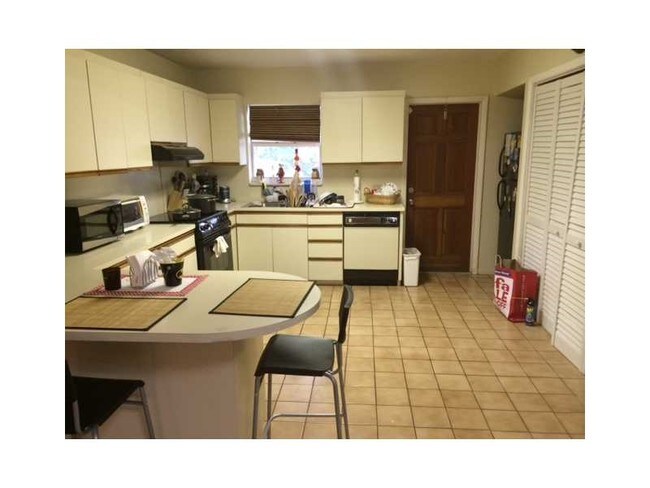 Foto del edificio - 209-211 SW 9th St