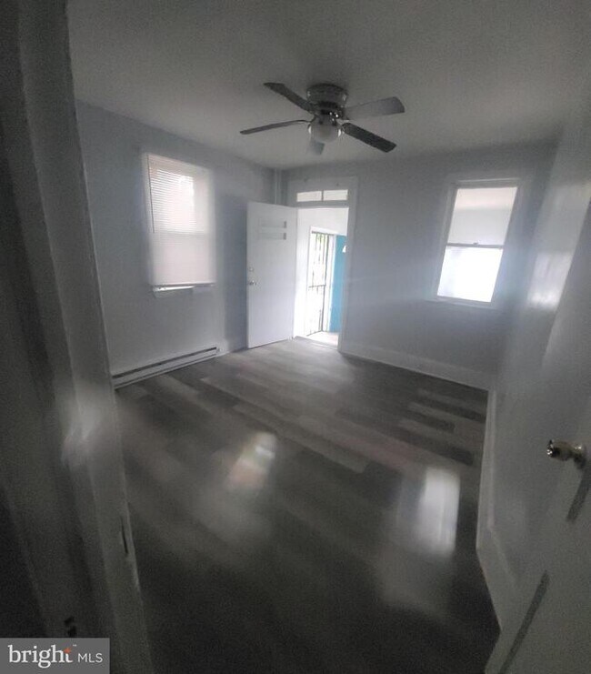 Foto del edificio - 229 N 9th St