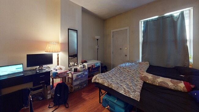 Foto del edificio - 18 S Huntington Ave